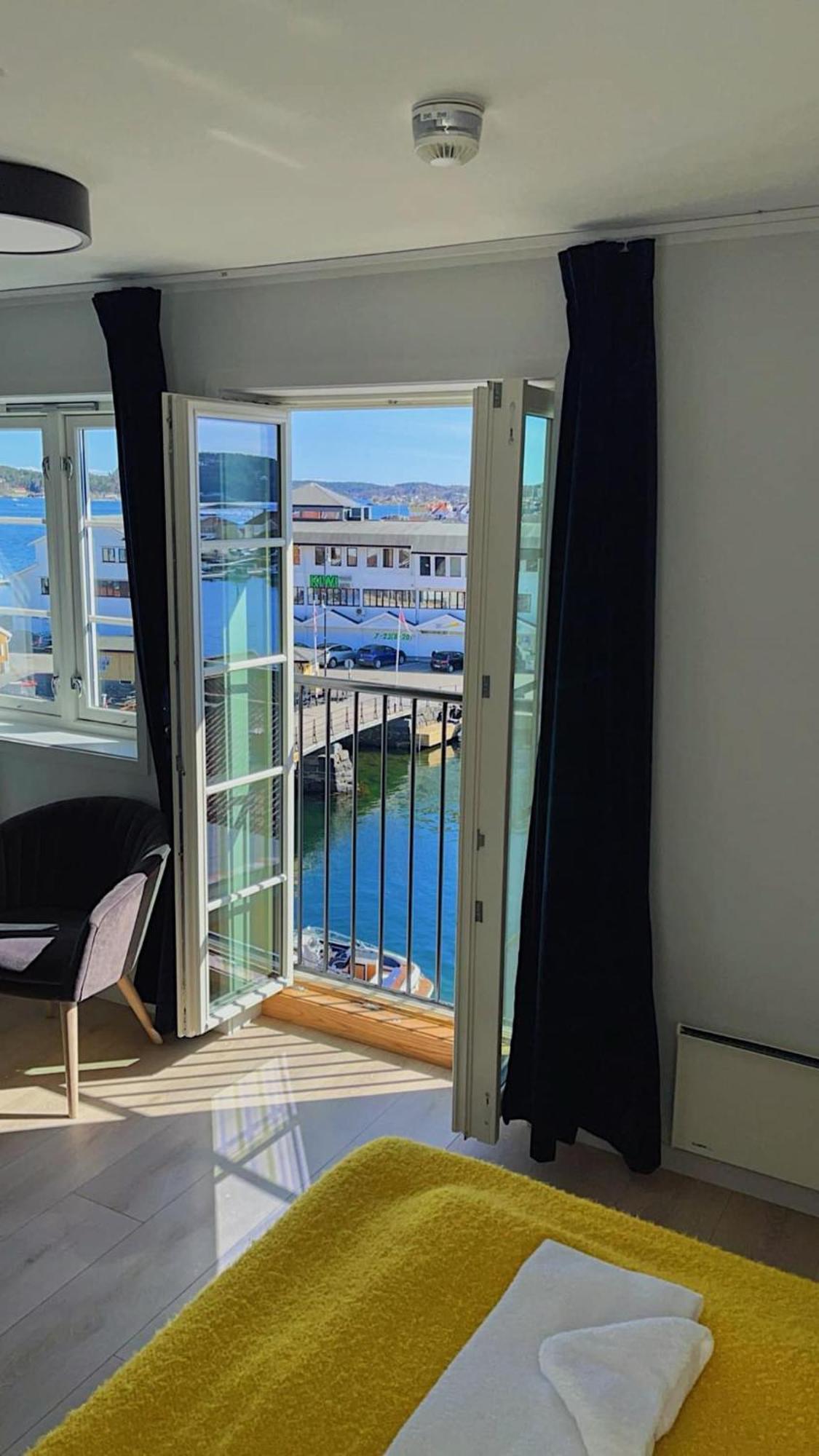 Kragero Hotell Exterior photo